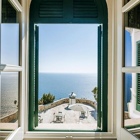 Faro Punta Imperatore Форио Экстерьер фото