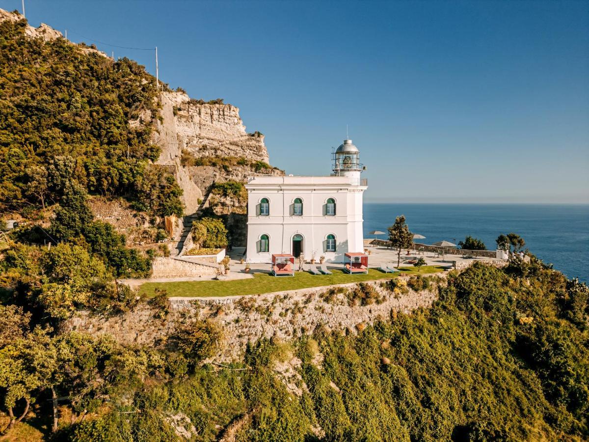 Faro Punta Imperatore Форио Экстерьер фото
