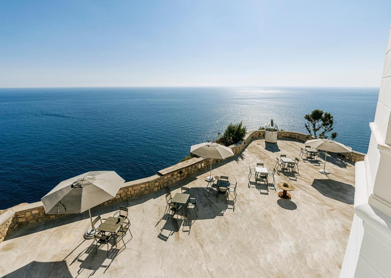 Faro Punta Imperatore Форио Экстерьер фото